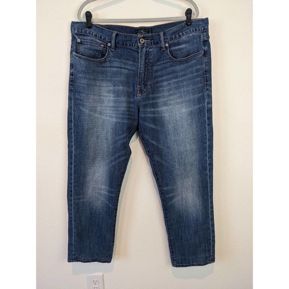 Lucky Brand Jeans 410 Athletic Fit Blue Jean 38 x 28 Altered Stretch Cropped - Picture 1 of 10
